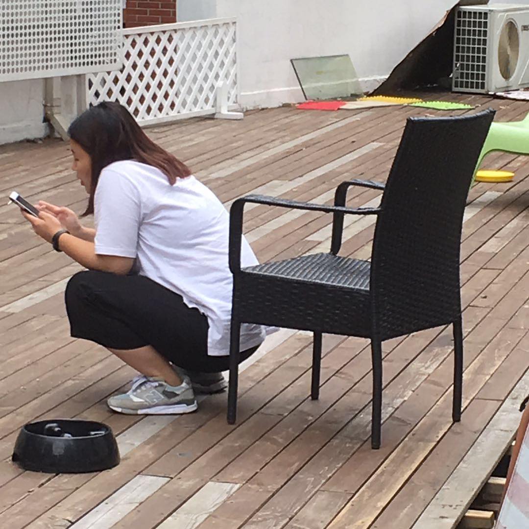 Anti Chairs squat club
